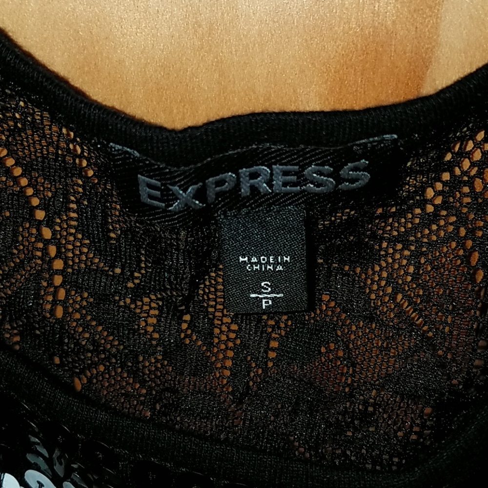 Crop top - Picture 3 of 3